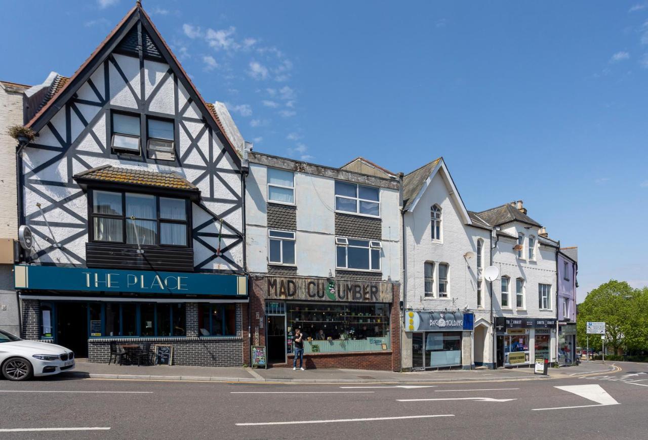 Modern Peaceful Flat In Town Apartment Bournemouth Exterior photo